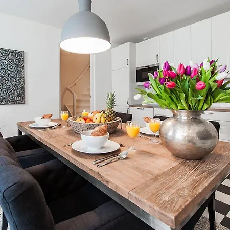 Short Group Vondelgarden Serviced Appartement *